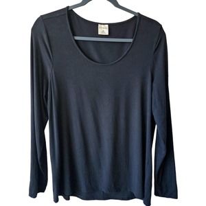 Soma Black Scoop Neck long sleeve Medium T-shirt Minimalism Stretch pullover tee